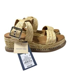 Target Universal Threads Kayla Wedge - Size 6